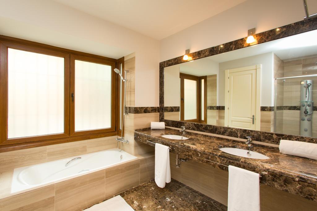 Holiday home Lomas De